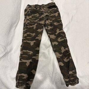 American Eagle Outfitters Camo Jegging Joggers